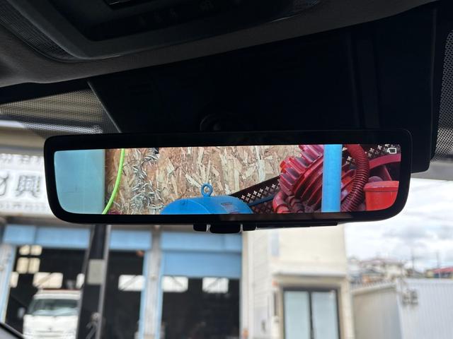 プリウス Ｚ　ガラスルーフ／レザーシート／ＣａｒＰｌａｙ／Ｂｌｕｅｔｏｏｔｈ／地デジ／シートヒーター＆ベンチレーション／ＥＴＣ２．０／ＴＳＳ／ＢＳＭ／パーキングアシスト／デジタルインナーミラー／パノラマミックビュー（70枚目）