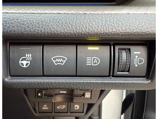 プリウス Ｚ　ガラスルーフ／レザーシート／ＣａｒＰｌａｙ／Ｂｌｕｅｔｏｏｔｈ／地デジ／シートヒーター＆ベンチレーション／ＥＴＣ２．０／ＴＳＳ／ＢＳＭ／パーキングアシスト／デジタルインナーミラー／パノラマミックビュー（74枚目）