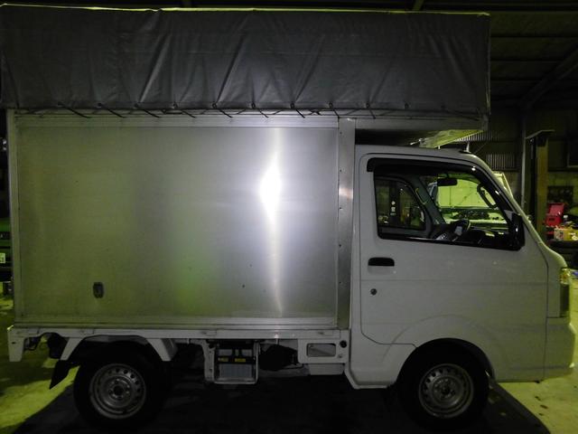 キャリイトラック ＫＣエアコン・パワステ　エアコン　パワステ　５ＡＧＳ　４ＷＤ　パネルバン　ＬＥＤ作業灯　全長２４２ｃｍ　パネルバン　観音開き　軽運送　ホロ　幌　レベライザーヘッドライト　ドアバイザー　配達　軽貨物（5枚目）