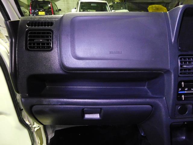 キャリイトラック ＫＣエアコン・パワステ　エアコン　パワステ　５ＡＧＳ　４ＷＤ　パネルバン　ＬＥＤ作業灯　全長２４２ｃｍ　パネルバン　観音開き　軽運送　ホロ　幌　レベライザーヘッドライト　ドアバイザー　配達　軽貨物（45枚目）