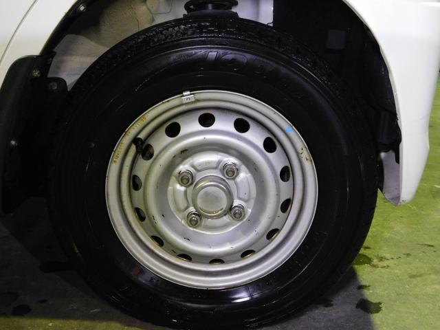 ミニキャブトラック Ｖタイプ　エアコン　パワステ　ＡＴ車　４ＷＤ　ＥＴＣ　パネルバン　幌　宅配仕様車　特装車　観音開き　配達仕様　ホロ　軽貨物（18枚目）