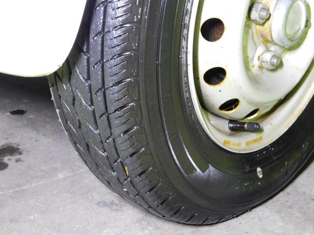 ミニキャブトラック Ｖタイプ　エアコン　パワステ　ＡＴ車　４ＷＤ　ＥＴＣ　パネルバン　幌　宅配仕様車　特装車　観音開き　配達仕様　ホロ　軽貨物（21枚目）