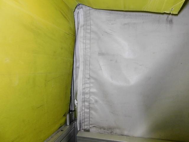 ミニキャブトラック Ｖタイプ　エアコン　パワステ　ＡＴ車　４ＷＤ　ＥＴＣ　パネルバン　幌　宅配仕様車　特装車　観音開き　配達仕様　ホロ　軽貨物（30枚目）