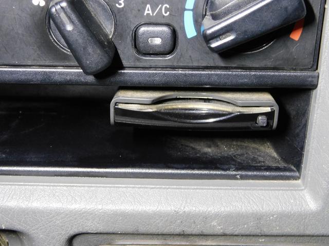 ミニキャブトラック Ｖタイプ　エアコン　パワステ　ＡＴ車　４ＷＤ　ＥＴＣ　パネルバン　幌　宅配仕様車　特装車　観音開き　配達仕様　ホロ　軽貨物（40枚目）