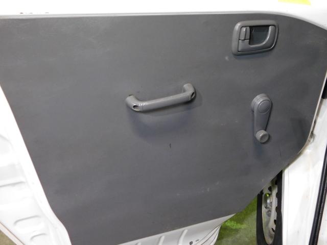 ミニキャブトラック Ｖタイプ　エアコン　パワステ　ＡＴ車　４ＷＤ　ＥＴＣ　パネルバン　幌　宅配仕様車　特装車　観音開き　配達仕様　ホロ　軽貨物（45枚目）