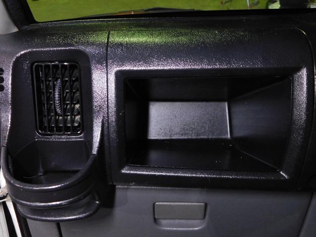 ミニキャブトラック Ｖタイプ　エアコン　パワステ　ＡＴ車　４ＷＤ　ＥＴＣ　パネルバン　幌　宅配仕様車　特装車　観音開き　配達仕様　ホロ　軽貨物（47枚目）