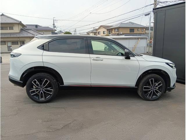 ヴェゼル ｅ：ＨＥＶ　ＰＬａＹ　★ＥＴＣ！★ドライブレコーダー！★シートヒーター！★Ｂｌｕｅｔｏｏｔｈ！★ＡＵＸ・ＦＭ・ＡＭ！（5枚目）