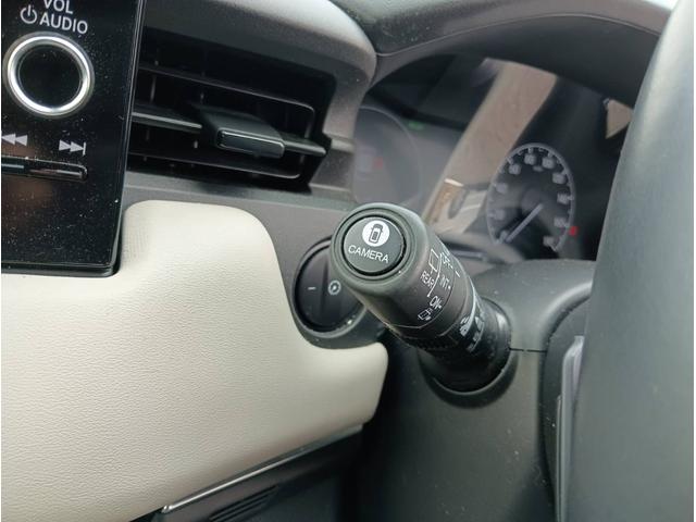 ヴェゼル ｅ：ＨＥＶ　ＰＬａＹ　★ＥＴＣ！★ドライブレコーダー！★シートヒーター！★Ｂｌｕｅｔｏｏｔｈ！★ＡＵＸ・ＦＭ・ＡＭ！（20枚目）