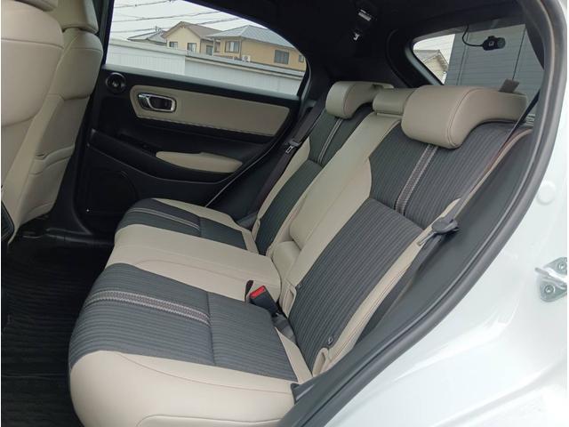 ヴェゼル ｅ：ＨＥＶ　ＰＬａＹ　★ＥＴＣ！★ドライブレコーダー！★シートヒーター！★Ｂｌｕｅｔｏｏｔｈ！★ＡＵＸ・ＦＭ・ＡＭ！（23枚目）