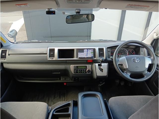 ハイエースワゴン グランドキャビン(11枚目)