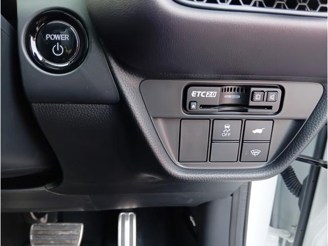 ＺＲ－Ｖ ｅ：ＨＥＶ　Ｚ　★Ｈｏｎｄａコネクトディスプレイ！★ＥＴＣ２．０！★ドライブレコーダー（前後）！（13枚目）