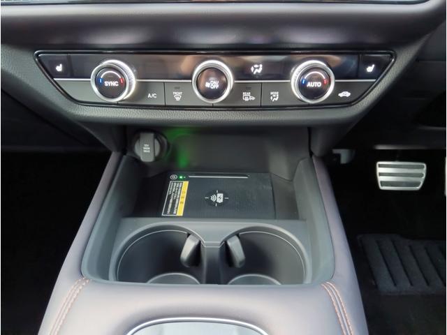 ＺＲ－Ｖ ｅ：ＨＥＶ　Ｚ　★Ｈｏｎｄａコネクトディスプレイ！★ＥＴＣ２．０！★ドライブレコーダー（前後）！（15枚目）