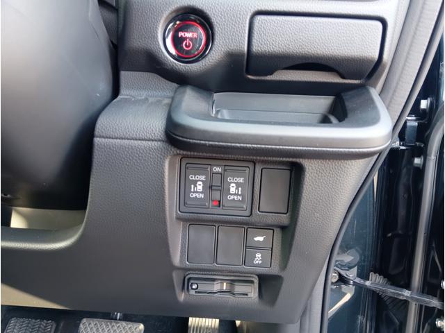 ステップワゴン ｅ：ＨＥＶスパーダ　プレミアムライン　ｅ：ＨＥＶ　ＳＰＡＤＡ　ＰＲＥＭＩＵＭ　ＬＩＮＥ★マルチビューカメラ！★パワーテールゲート！★ブラインドスポット！★シートヒーター！（13枚目）