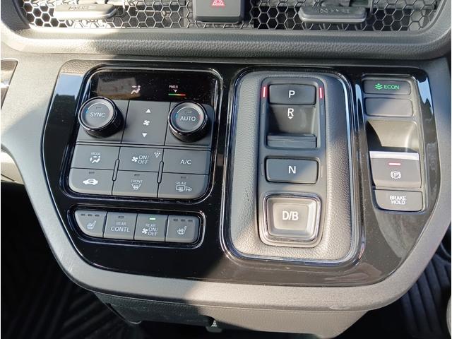 ステップワゴン ｅ：ＨＥＶスパーダ　プレミアムライン　ｅ：ＨＥＶ　ＳＰＡＤＡ　ＰＲＥＭＩＵＭ　ＬＩＮＥ★マルチビューカメラ！★パワーテールゲート！★ブラインドスポット！★シートヒーター！（14枚目）