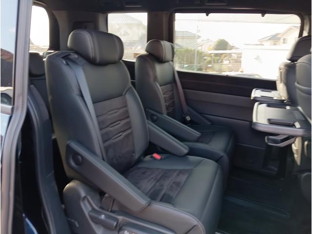 ステップワゴン ｅ：ＨＥＶスパーダ　プレミアムライン　ｅ：ＨＥＶ　ＳＰＡＤＡ　ＰＲＥＭＩＵＭ　ＬＩＮＥ★マルチビューカメラ！★パワーテールゲート！★ブラインドスポット！★シートヒーター！（18枚目）