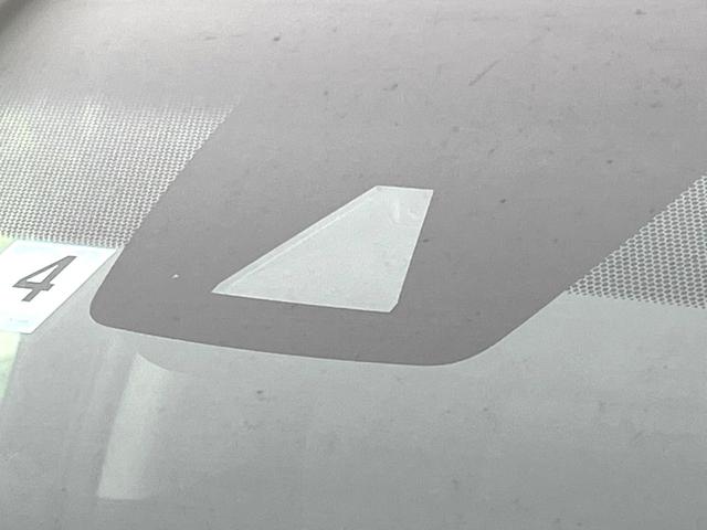 Ｓ　８インチディスプレィオーディオ　バックカメラ　トヨタセーフティセンス　レーダークルーズコントロール　コーナーセンサー　ＬＥＤヘッドライト　純正１７インチアルミホイール　ＥＴＣ　禁煙車(6枚目)
