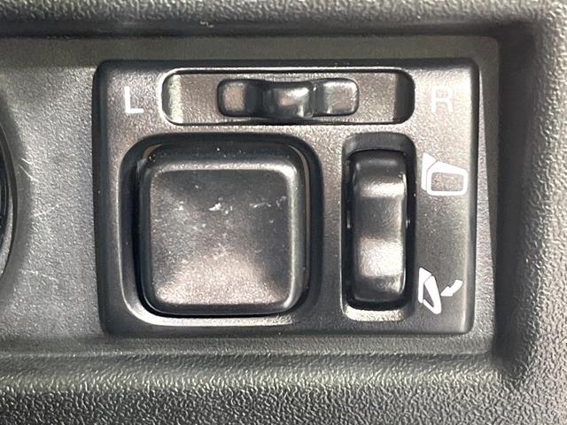 XC 届出済未使用車 シートヒーター クルーズコントロール ステアリングスイッチ 革巻きステアリング 純正16インチアルミホイール LEDヘッドライト スマートキー 電動格納ミラー オートライト(30枚目)