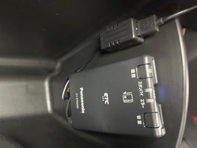 ベースグレード 6速MT クルーズコントロール シートヒーター オートエアコン LEDヘッドライト オートライト ETC スマートキー プッシュスタート 純正17インチAW 禁煙車(6枚目)