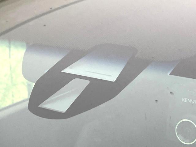 シャトル ハイブリッドＸ　メーカーナビ　バックカメラ　クルーズコントロール　禁煙車　シティブレーキ　パドルシフト　純正１５インチアルミホイール　ＬＥＤヘッド　電動格納ミラー　ＥＴＣ　スマートキー　ドラレコ（6枚目）