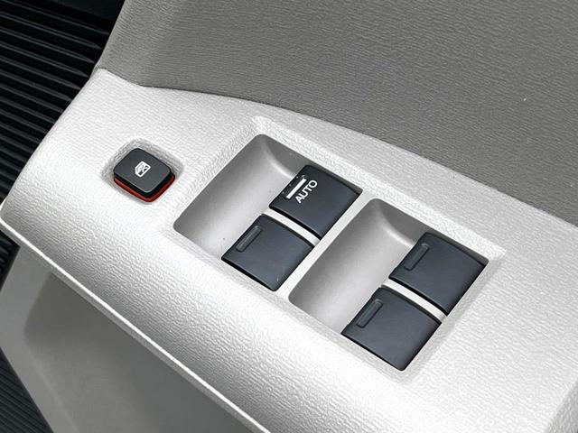 フリード Ｇ　ジャストセレクション　純正ナビ　フリップダウンモニター　バックカメラ　禁煙車　両側電動スライドドア　ドラレコ　ＥＴＣ　ＨＩＤヘッドライト　純正１４インチホイール　オートライト　電動格納ミラー　オートエアコン　スマートキー（21枚目）
