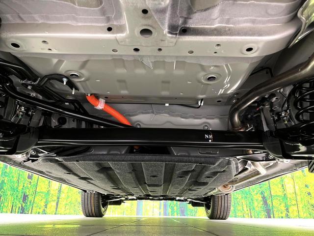 ヴェゼル ｅ：ＨＥＶ　Ｚ　登録済未使用車　純正７インチナビ　バックカメラ　アダプティブクルーズコントロール　ＬＥＤヘッドライト　純正１８インチアルミ　ハーフレザーシート　パワーバックドア　コーナーセンサー　ＥＴＣ（19枚目）