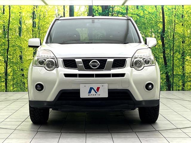 エクストレイル ２０Ｘ　禁煙車　４ＷＤ　純正ＳＤナビ　バックカメラ　レザーシート　全席シートヒーター　スマートキー　ＬＥＤヘッド　ルーフレール　ビルトインＥＴＣ　オートライト　Ｂｌｕｅｔｏｏｔｈ　ＣＤ　ＤＶＤ再生　フルセグ（14枚目）
