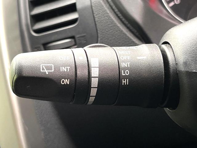 エクストレイル ２０Ｘ　禁煙車　４ＷＤ　純正ＳＤナビ　バックカメラ　レザーシート　全席シートヒーター　スマートキー　ＬＥＤヘッド　ルーフレール　ビルトインＥＴＣ　オートライト　Ｂｌｕｅｔｏｏｔｈ　ＣＤ　ＤＶＤ再生　フルセグ（25枚目）