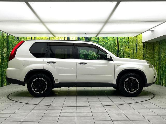エクストレイル ２０Ｘ　禁煙車　４ＷＤ　純正ＳＤナビ　バックカメラ　レザーシート　全席シートヒーター　スマートキー　ＬＥＤヘッド　ルーフレール　ビルトインＥＴＣ　オートライト　Ｂｌｕｅｔｏｏｔｈ　ＣＤ　ＤＶＤ再生　フルセグ（50枚目）
