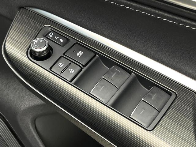ハリアー Ｇ　４ＷＤ　純正１２．３型ナビ　バックカメラ　デジタルインナーミラー　セーフティセンス　禁煙車　パワーバックドア　純正１８インチアルミ　ＬＥＤヘッド　パワーシート　ＥＴＣ　オートライト　コーナーセンサー（22枚目）