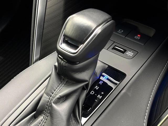ハリアー Ｇ　４ＷＤ　純正１２．３型ナビ　バックカメラ　デジタルインナーミラー　セーフティセンス　禁煙車　パワーバックドア　純正１８インチアルミ　ＬＥＤヘッド　パワーシート　ＥＴＣ　オートライト　コーナーセンサー（38枚目）