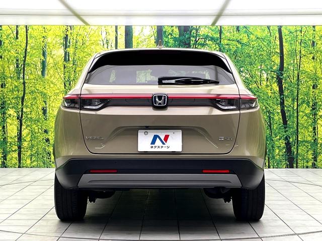 ヴェゼル ｅ：ＨＥＶ　Ｘ　純正９型ナビ　禁煙車　バックカメラ　ホンダセンシング　パドルシフト　スマートキー　ワイヤレス充電器　コーナーセンサー　純正１６インチアルミ　オートエアコン　オートブレーキホールド　ＥＴＣ（15枚目）