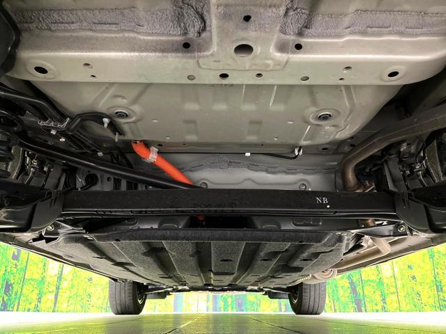 ヴェゼル ｅ：ＨＥＶ　Ｘ　純正９型ナビ　禁煙車　バックカメラ　ホンダセンシング　パドルシフト　スマートキー　ワイヤレス充電器　コーナーセンサー　純正１６インチアルミ　オートエアコン　オートブレーキホールド　ＥＴＣ（19枚目）