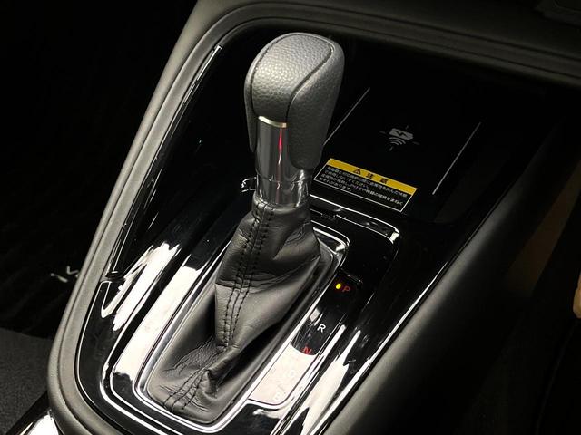 ヴェゼル ｅ：ＨＥＶ　Ｘ　純正９型ナビ　禁煙車　バックカメラ　ホンダセンシング　パドルシフト　スマートキー　ワイヤレス充電器　コーナーセンサー　純正１６インチアルミ　オートエアコン　オートブレーキホールド　ＥＴＣ（36枚目）