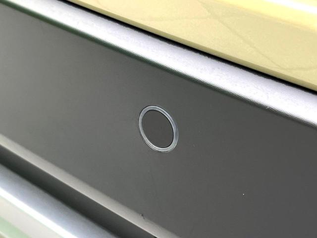 ヴェゼル ｅ：ＨＥＶ　Ｘ　純正９型ナビ　禁煙車　バックカメラ　ホンダセンシング　パドルシフト　スマートキー　ワイヤレス充電器　コーナーセンサー　純正１６インチアルミ　オートエアコン　オートブレーキホールド　ＥＴＣ（42枚目）