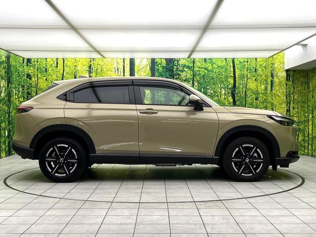 ヴェゼル ｅ：ＨＥＶ　Ｘ　純正９型ナビ　禁煙車　バックカメラ　ホンダセンシング　パドルシフト　スマートキー　ワイヤレス充電器　コーナーセンサー　純正１６インチアルミ　オートエアコン　オートブレーキホールド　ＥＴＣ（54枚目）