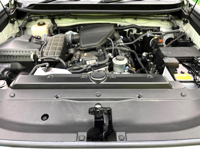 ランドクルーザープラド ＴＸ　Ｌパッケージ　サンルーフ　ＳＤナビ　禁煙車　後席モニター　バックカメラ　シートベンチレーション　ＥＴＣ　パワーシート　レーダークルーズ　セーフティセンス　純正１９インチアルミ　４ＷＤ　スマートキー　オートエアコン（18枚目）