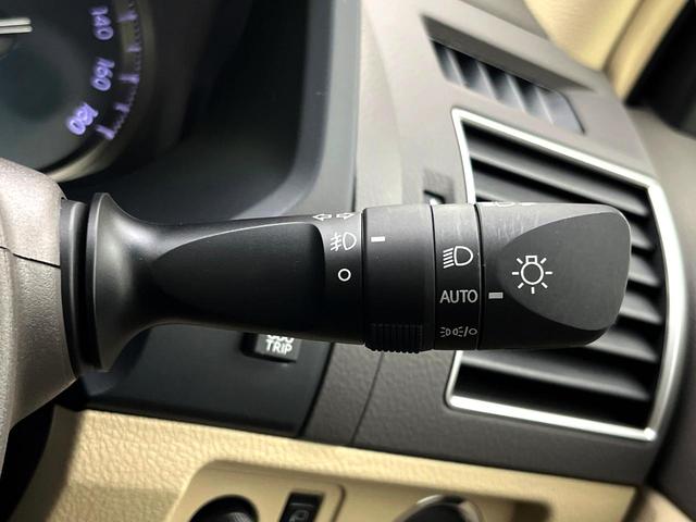 ランドクルーザープラド ＴＸ　Ｌパッケージ　サンルーフ　ＳＤナビ　禁煙車　後席モニター　バックカメラ　シートベンチレーション　ＥＴＣ　パワーシート　レーダークルーズ　セーフティセンス　純正１９インチアルミ　４ＷＤ　スマートキー　オートエアコン（29枚目）