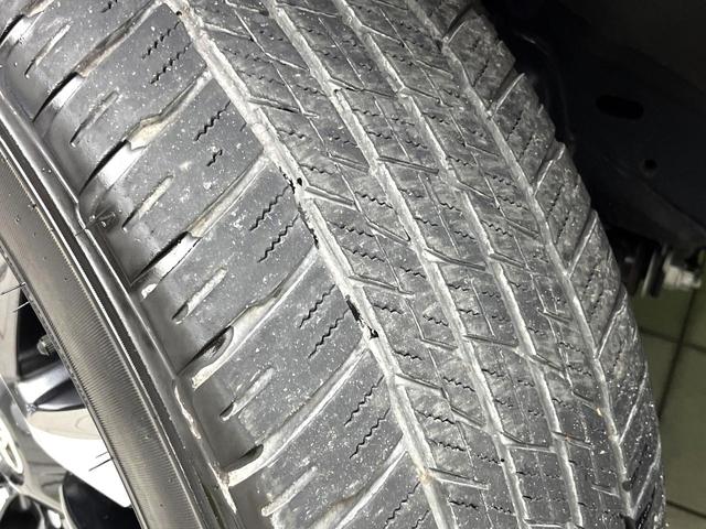 ランドクルーザープラド ＴＸ　Ｌパッケージ　サンルーフ　ＳＤナビ　禁煙車　後席モニター　バックカメラ　シートベンチレーション　ＥＴＣ　パワーシート　レーダークルーズ　セーフティセンス　純正１９インチアルミ　４ＷＤ　スマートキー　オートエアコン（57枚目）