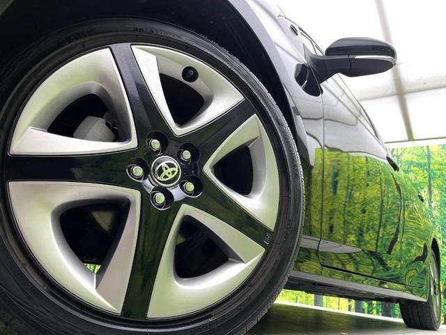 プリウス Sツーリングセレクション 禁煙車 セーフティセンス BIGX9型ナビ バックカメラ レーダークルーズコントロール シートヒーター ETC LEDヘッド オートライト 横滑り防止装置 純正17インチアルミ  スマートキー(13枚目)