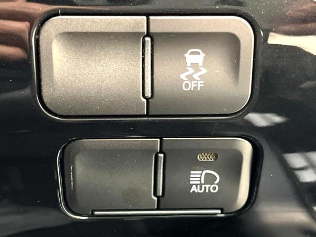 プリウス Sツーリングセレクション 禁煙車 セーフティセンス BIGX9型ナビ バックカメラ レーダークルーズコントロール シートヒーター ETC LEDヘッド オートライト 横滑り防止装置 純正17インチアルミ  スマートキー(28枚目)