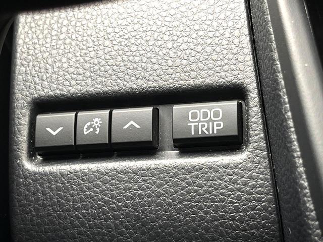 プリウス Z モデリスタエアロ 禁煙車 純正12.3インチナビ 全周囲カメラ シートベンチレーション デジタルインナーミラー ブラインドスポット パワーバックドア 純正19インチアルミ シートメモリー LEDヘッド(31枚目)