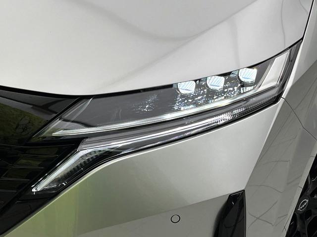 オーラ ニスモ 禁煙車 純正9型ナビ 全周囲カメラ プロパイロット インテリジェントエマージェンシーブレーキ ステアリングヒーター 純正17インチアルミ LEDヘッド ETC ドラレコ スマートキー オートライト(12枚目)