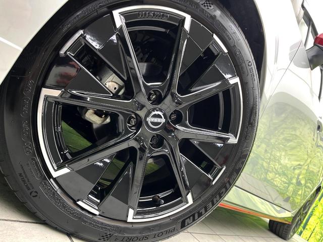 オーラ ニスモ 禁煙車 純正9型ナビ 全周囲カメラ プロパイロット インテリジェントエマージェンシーブレーキ ステアリングヒーター 純正17インチアルミ LEDヘッド ETC ドラレコ スマートキー オートライト(13枚目)