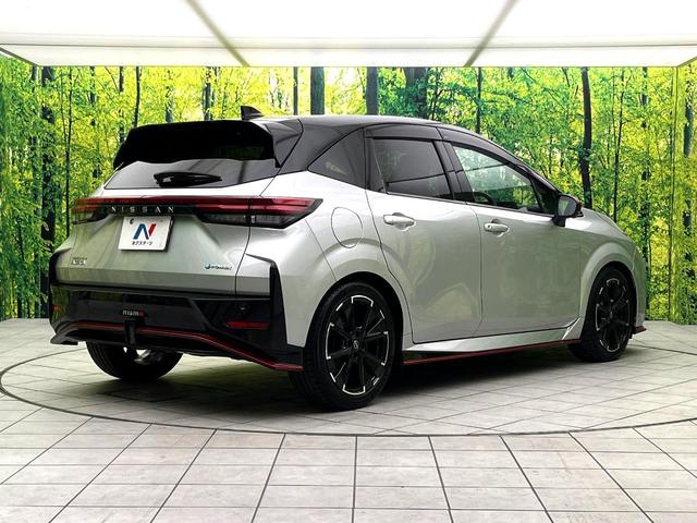 オーラ ニスモ 禁煙車 純正9型ナビ 全周囲カメラ プロパイロット インテリジェントエマージェンシーブレーキ ステアリングヒーター 純正17インチアルミ LEDヘッド ETC ドラレコ スマートキー オートライト(17枚目)