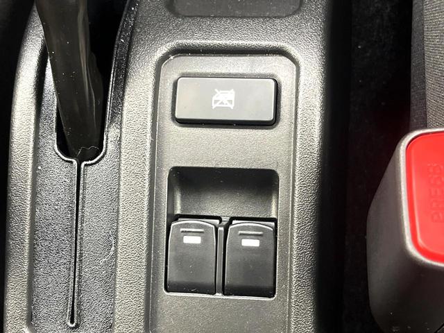 ジムニーノマド FC 禁煙車 純正ディスプレイオーディオ バックカメラ セーフティサポート レーダークルーズコントロール シートヒーター オートエアコン オートライト 電動格納ミラー 純正15インチアルミ LEDヘッド(38枚目)