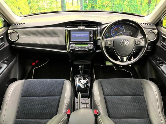 カローラフィールダー ハイブリッドG エアロツアラー・ダブルバイビー 禁煙車 純正SDナビ オートエアコン キーレス ETC 電動格納ドアミラー HIDヘッドライト 純正15インチアルミホイール ステアリングスイッチ アイドリングストップ HIDフロントフォグランプ(2枚目)