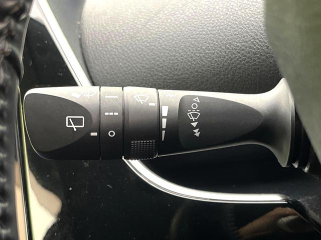 プリウス S 禁煙車 トヨタセーフティセンス アルパイン9インチナビ バックカメラ レーダークルーズコントロール ドライブレコーダー ETC スマートキー オートエアコン オートライト(25枚目)