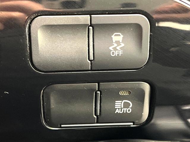 プリウス S 禁煙車 トヨタセーフティセンス アルパイン9インチナビ バックカメラ レーダークルーズコントロール ドライブレコーダー ETC スマートキー オートエアコン オートライト(33枚目)