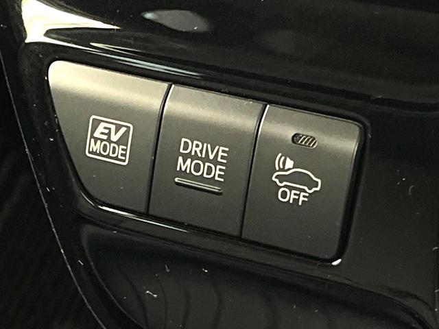 プリウス S 禁煙車 トヨタセーフティセンス アルパイン9インチナビ バックカメラ レーダークルーズコントロール ドライブレコーダー ETC スマートキー オートエアコン オートライト(34枚目)