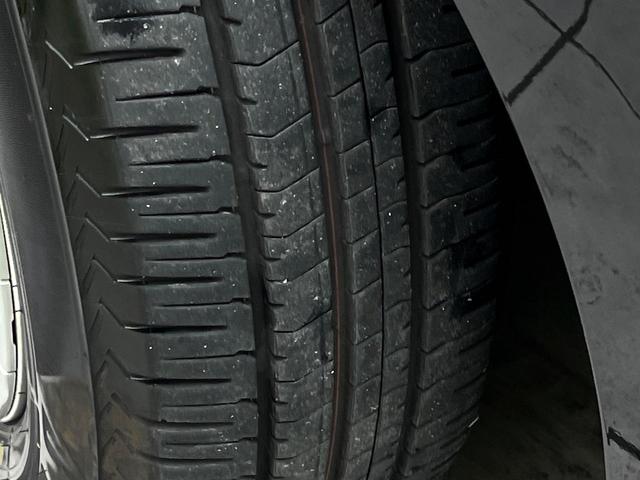 プリウス S 禁煙車 トヨタセーフティセンス アルパイン9インチナビ バックカメラ レーダークルーズコントロール ドライブレコーダー ETC スマートキー オートエアコン オートライト(50枚目)